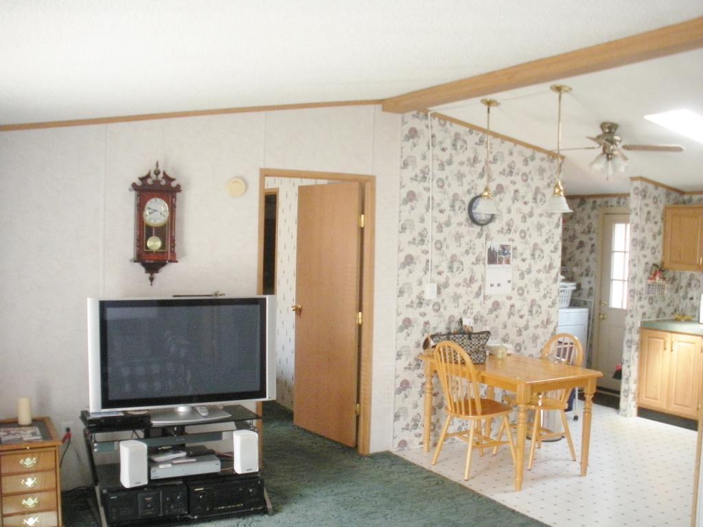 15 Mayhew Road Merrimack, NH 03054 - Photo 5 of 17