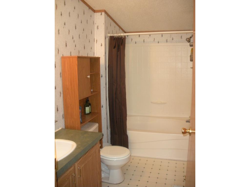 15 Mayhew Road Merrimack, NH 03054 - Photo 7 of 17