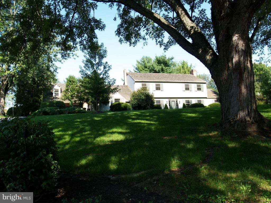 2445 Butter Road Lancaster, PA 17601 - Photo 1 of 25