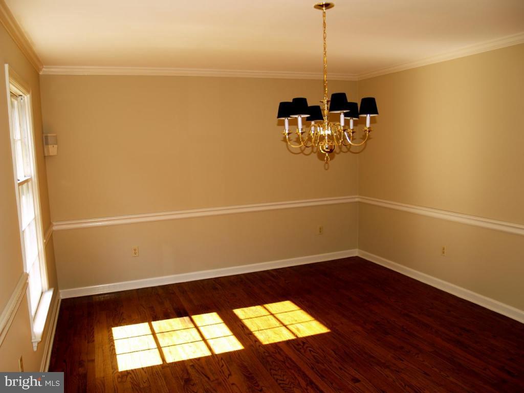 2445 Butter Road Lancaster, PA 17601 - Photo 5 of 25