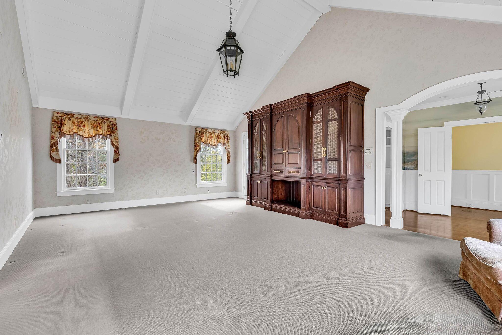 7805 Brill Road Cincinnati, OH 45243 - Photo 89 of 139 89-web-or-mls-7805BrillRoadInt_Hommati10