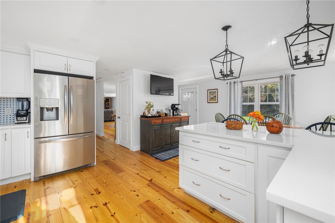 40 Island Road Portsmouth, RI 02871 - Photo 14 of 50