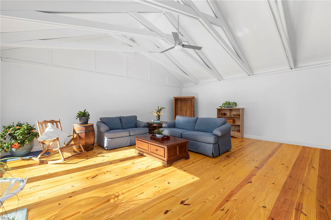 40 Island Road Portsmouth, RI 02871 - Photo 26 of 50