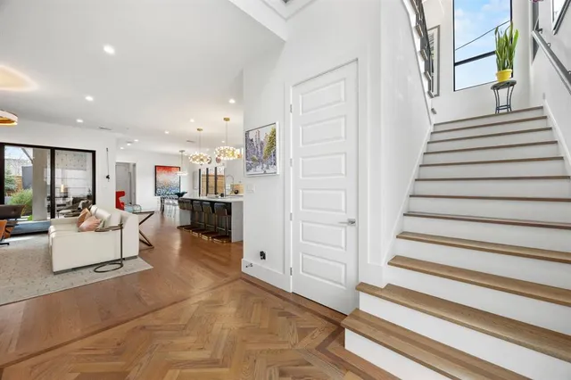 $9,500 | 4902 Linnet Lane, Dallas, TX 75209