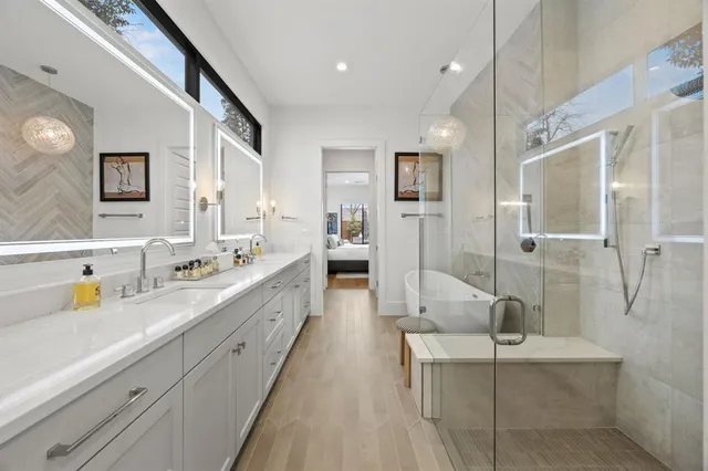 $9,500 | 4902 Linnet Lane, Dallas, TX 75209