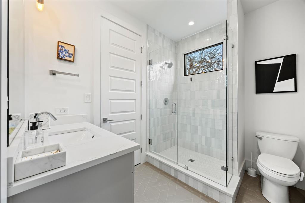 4902 Linnet Lane Dallas, TX 75209 - Photo 31 of 40