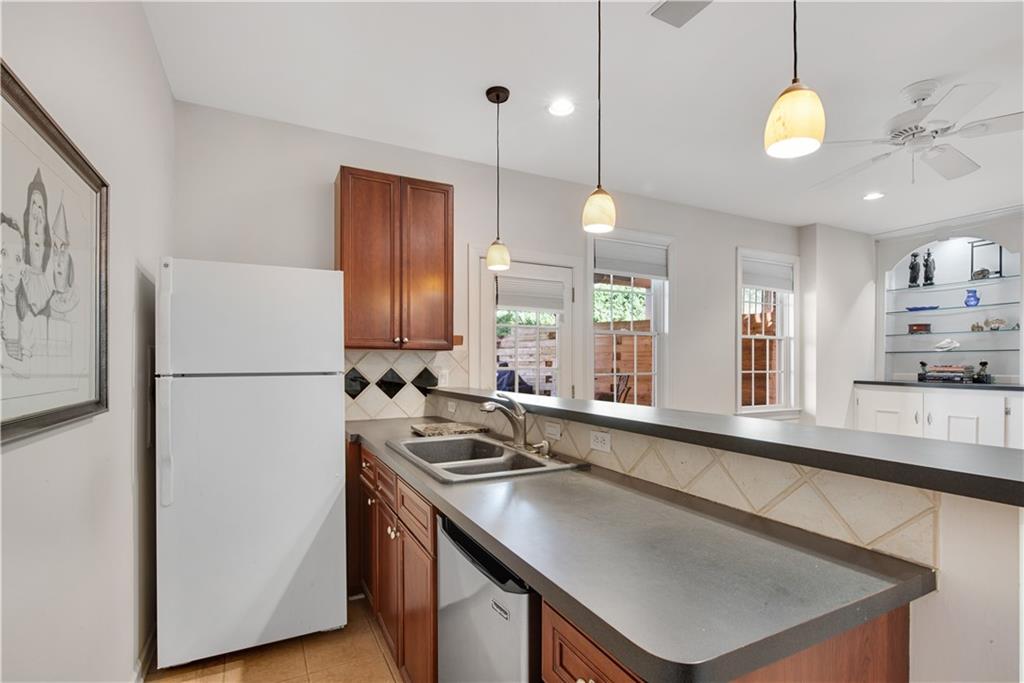 992 Wescott Lane Northeast Atlanta, GA 30342 - Photo 30 of 80