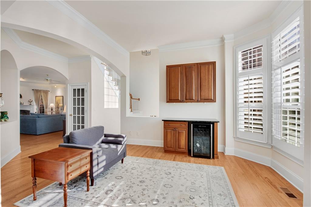 992 Wescott Lane Northeast Atlanta, GA 30342 - Photo 5 of 80