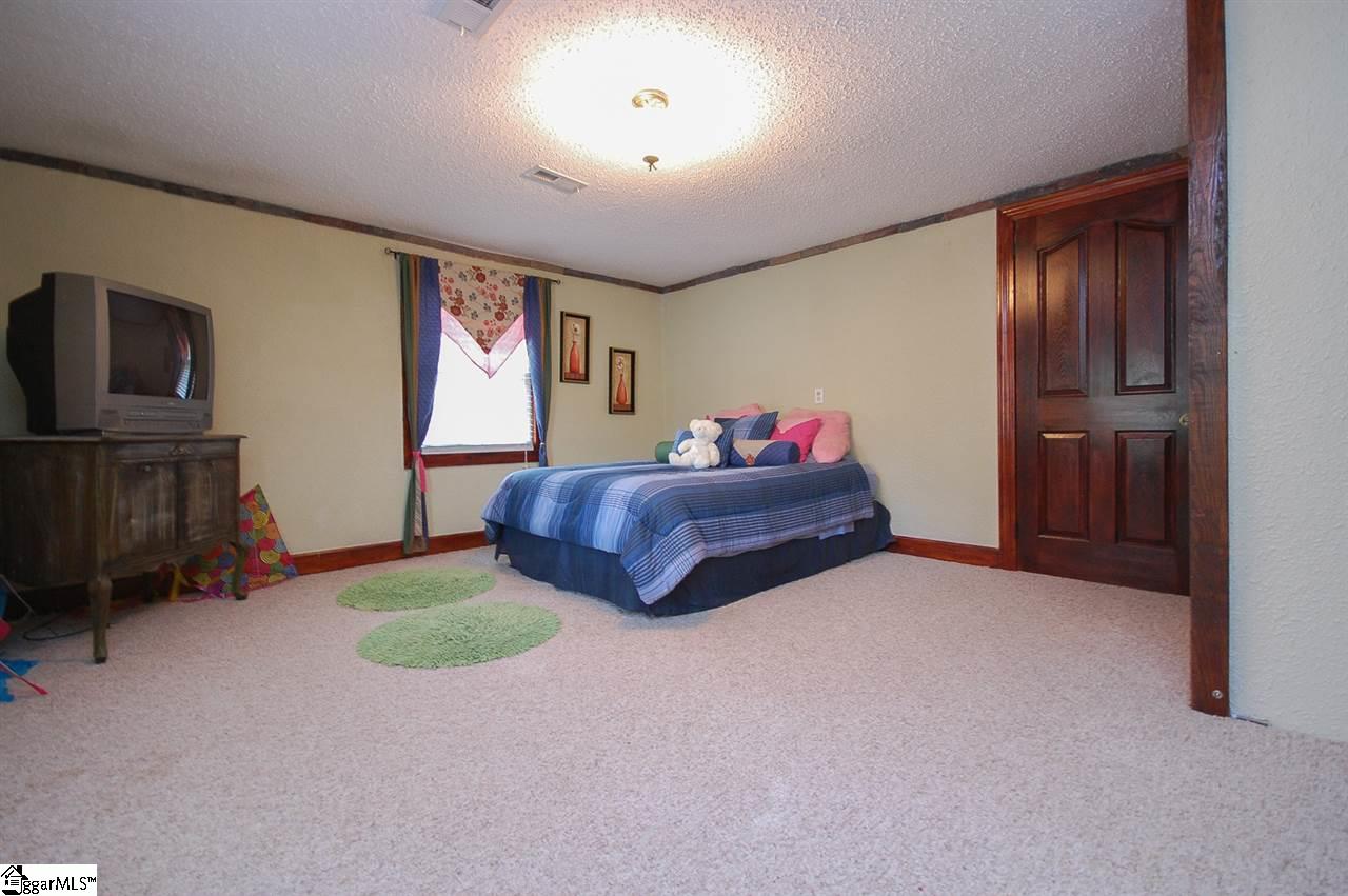 2432 Fork Shoals Road Piedmont, SC 29673 - Photo 17 of 36 Gallery Image 17