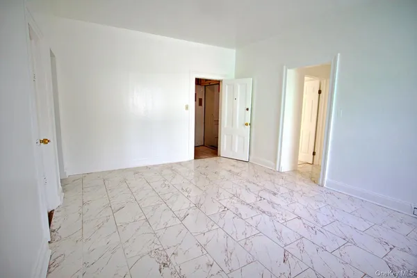 $2,750 | 63 Herriot Street, Yonkers, NY 10701