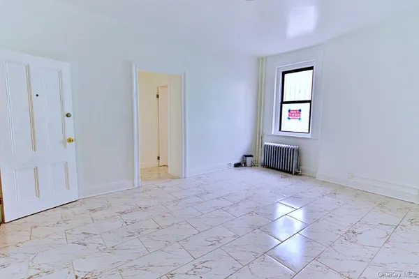 $2,750 | 63 Herriot Street, Yonkers, NY 10701