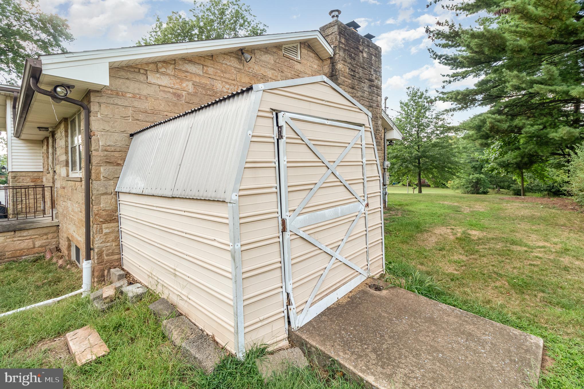 6011 Devonshire Heights Road Harrisburg, PA 17112 - Photo 26 of 29