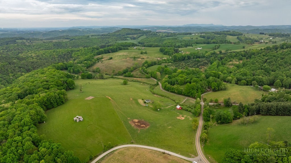 970 Vox Road Sparta, NC 28675 - Photo 45 of 50 a view of a city