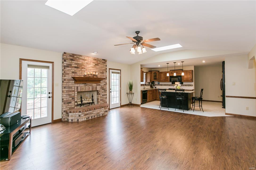 14867 Conway Road Chesterfield, MO 63017 - Photo 17 of 68 Gallery Image 17