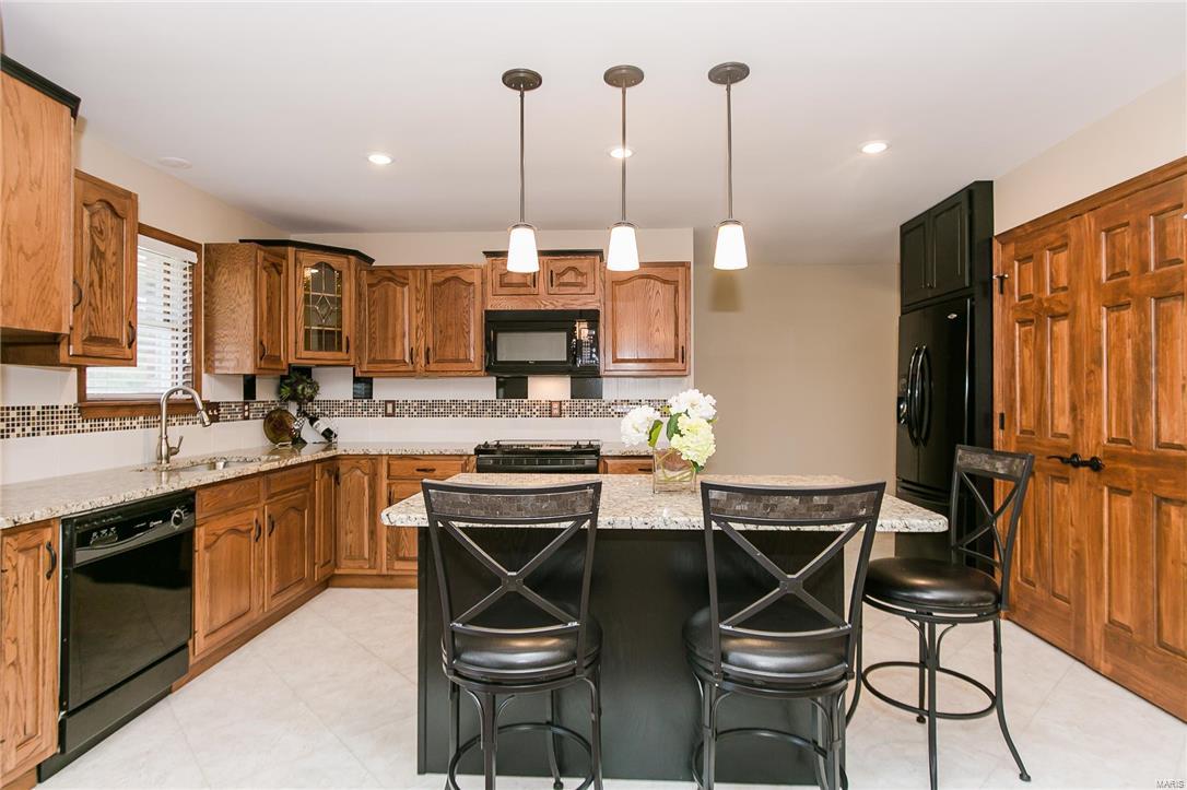 14867 Conway Road Chesterfield, MO 63017 - Photo 38 of 68 Gallery Image 38