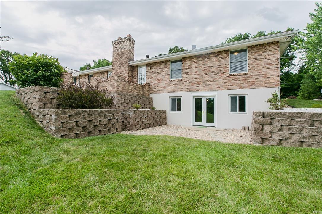14867 Conway Road Chesterfield, MO 63017 - Photo 5 of 68 Gallery Image 5