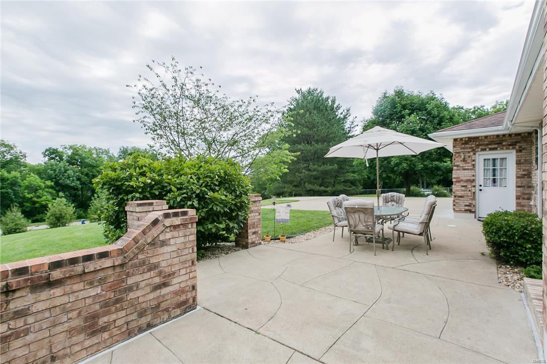 14867 Conway Road Chesterfield, MO 63017 - Photo 6 of 68 Gallery Image 6