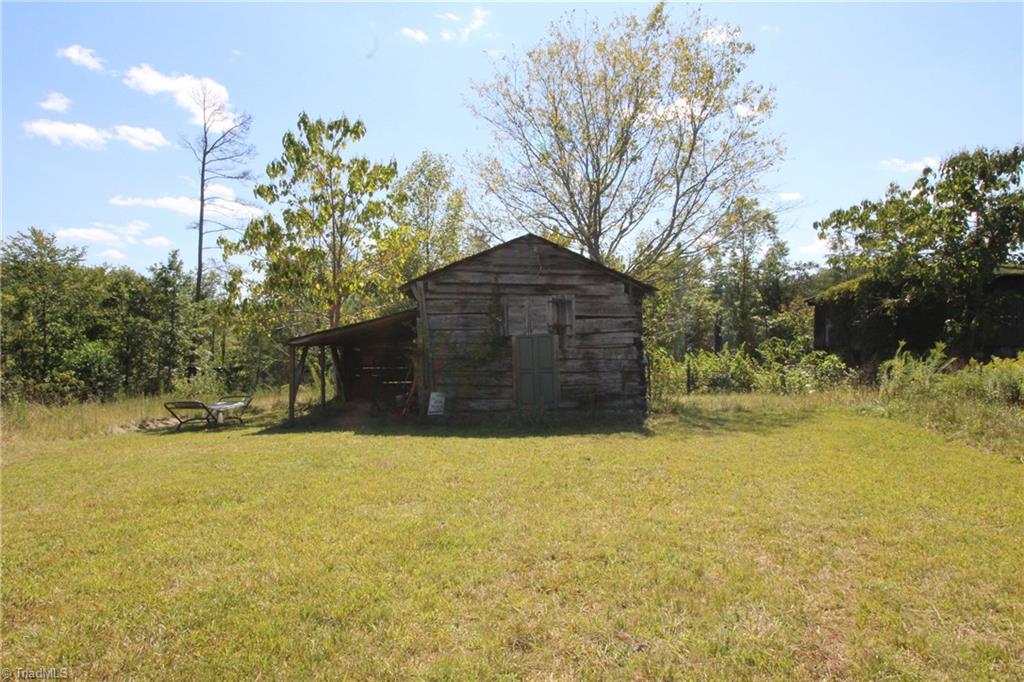 4970 Jah Road Germanton, NC 27019 - Photo 4 of 12 Gallery Image 4