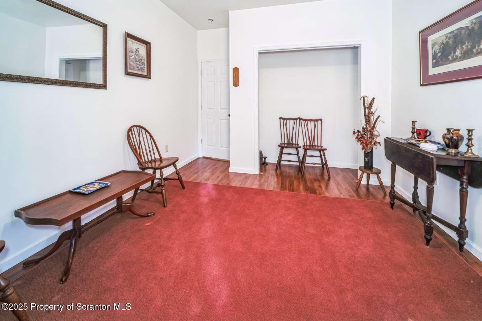 400 Spring Run Lane Moscow, PA 18444 - Photo 15 of 21 Matruder.15