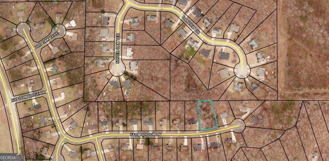 373 Farm Brook Lane Dallas, GA 30157 - Photo 2 of 2 a picture of a glass door