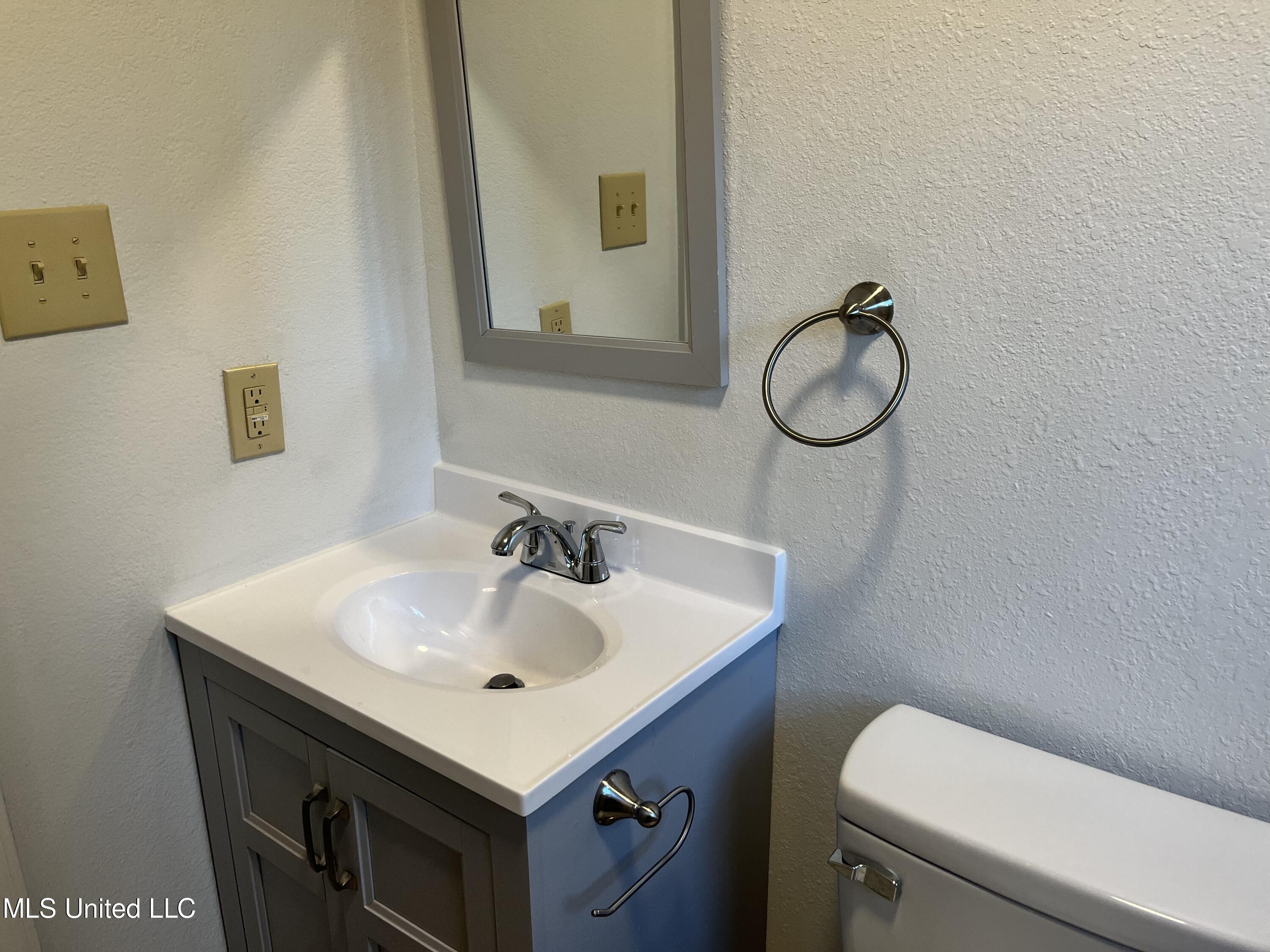 3606 Magnolia Street Moss Point, MS 39563 - Photo 17 of 20 69640F70-7A36-4770-BDBB-43D1D2297A4A
