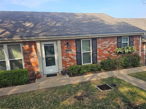 $160,000 | 5204 Lake Shore Drive, Waco, TX 76710