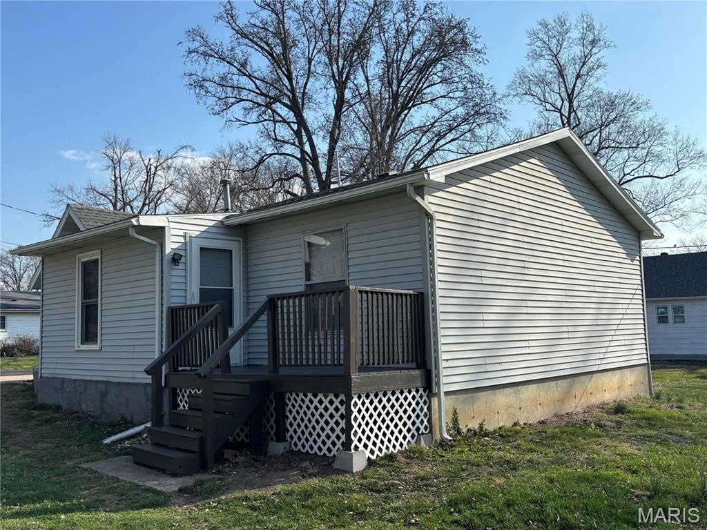 914 Chicago Street Greenville, IL 62246 - Photo 13 of 14