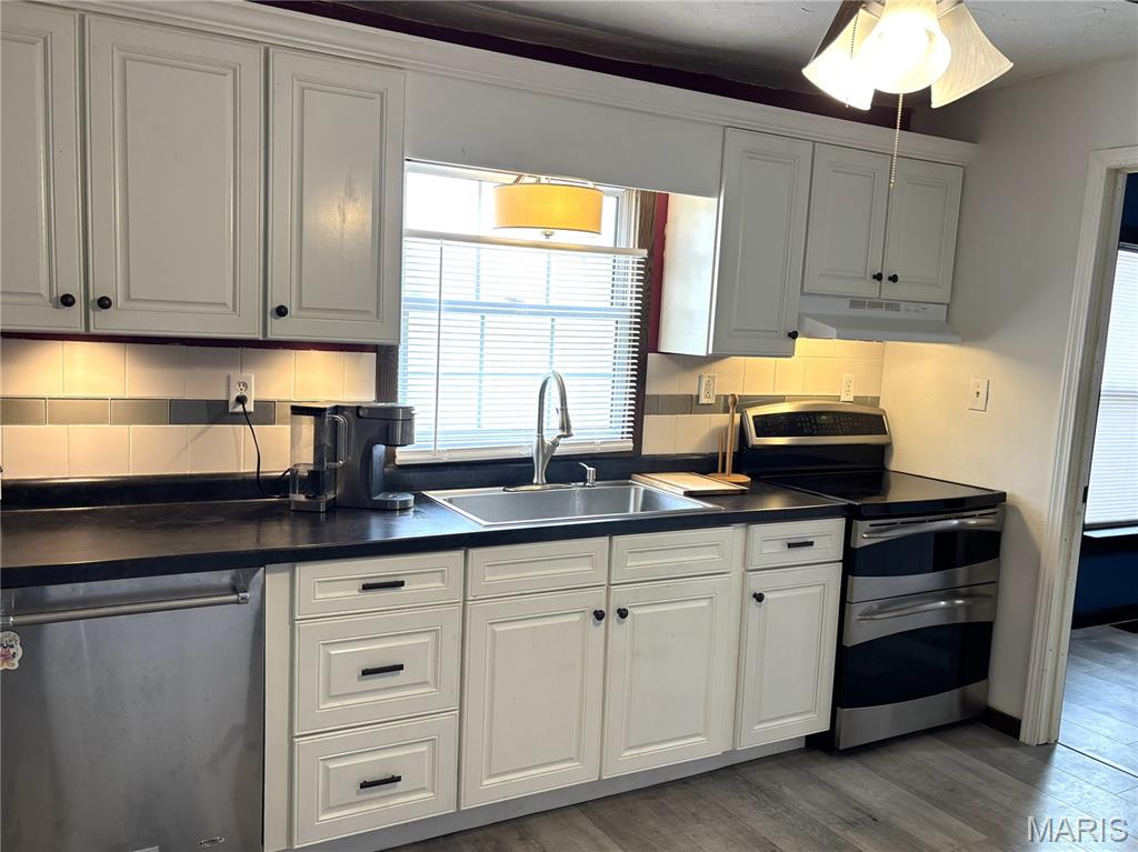 914 Chicago Street Greenville, IL 62246 - Photo 5 of 14