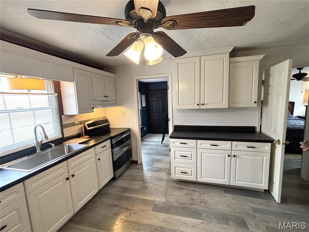 914 Chicago Street Greenville, IL 62246 - Photo 8 of 14