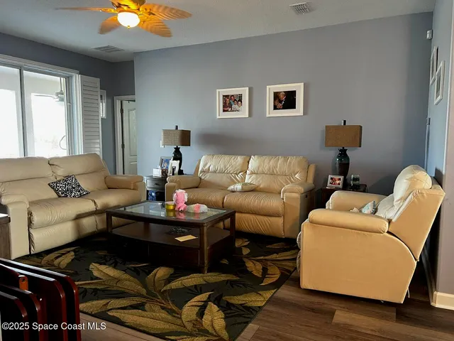 $3,000 | 6148 Van Ness Drive, Melbourne, FL 32940