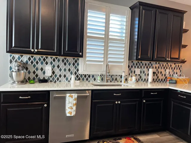 $3,000 | 6148 Van Ness Drive, Melbourne, FL 32940