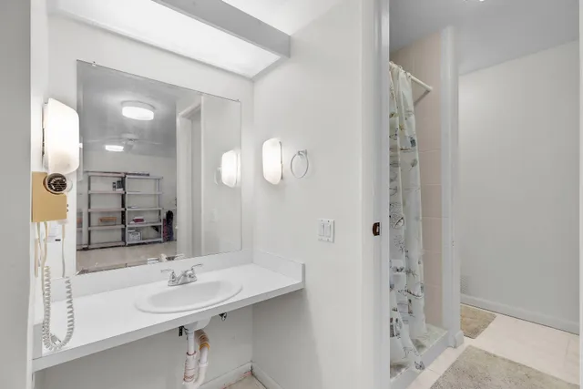 $1,200,000 | 844 Copa D Oro, Marathon, FL 33050