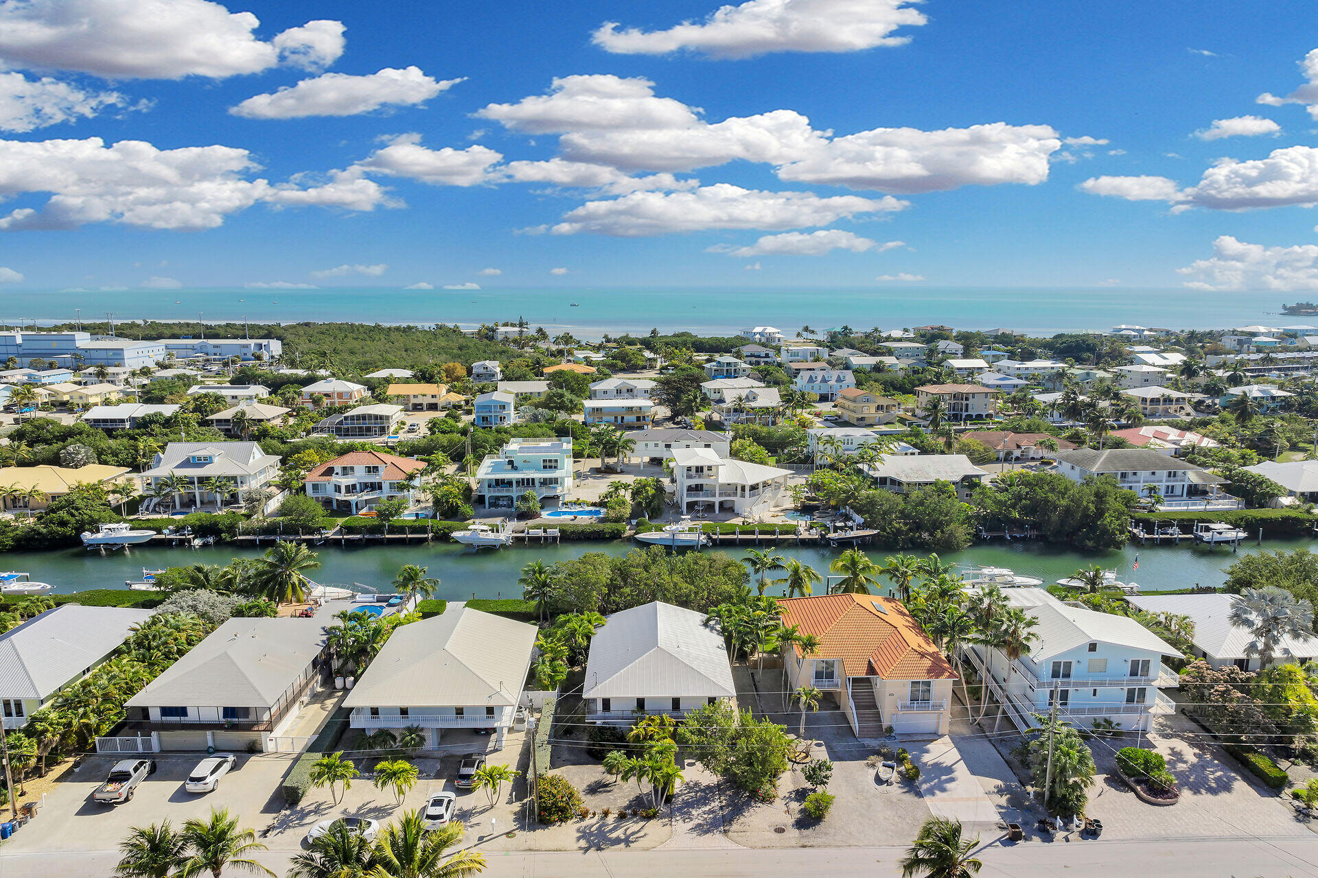 844 Copa D Oro Marathon, FL 33050 - Photo 27 of 52 virtual-tour-361431-01