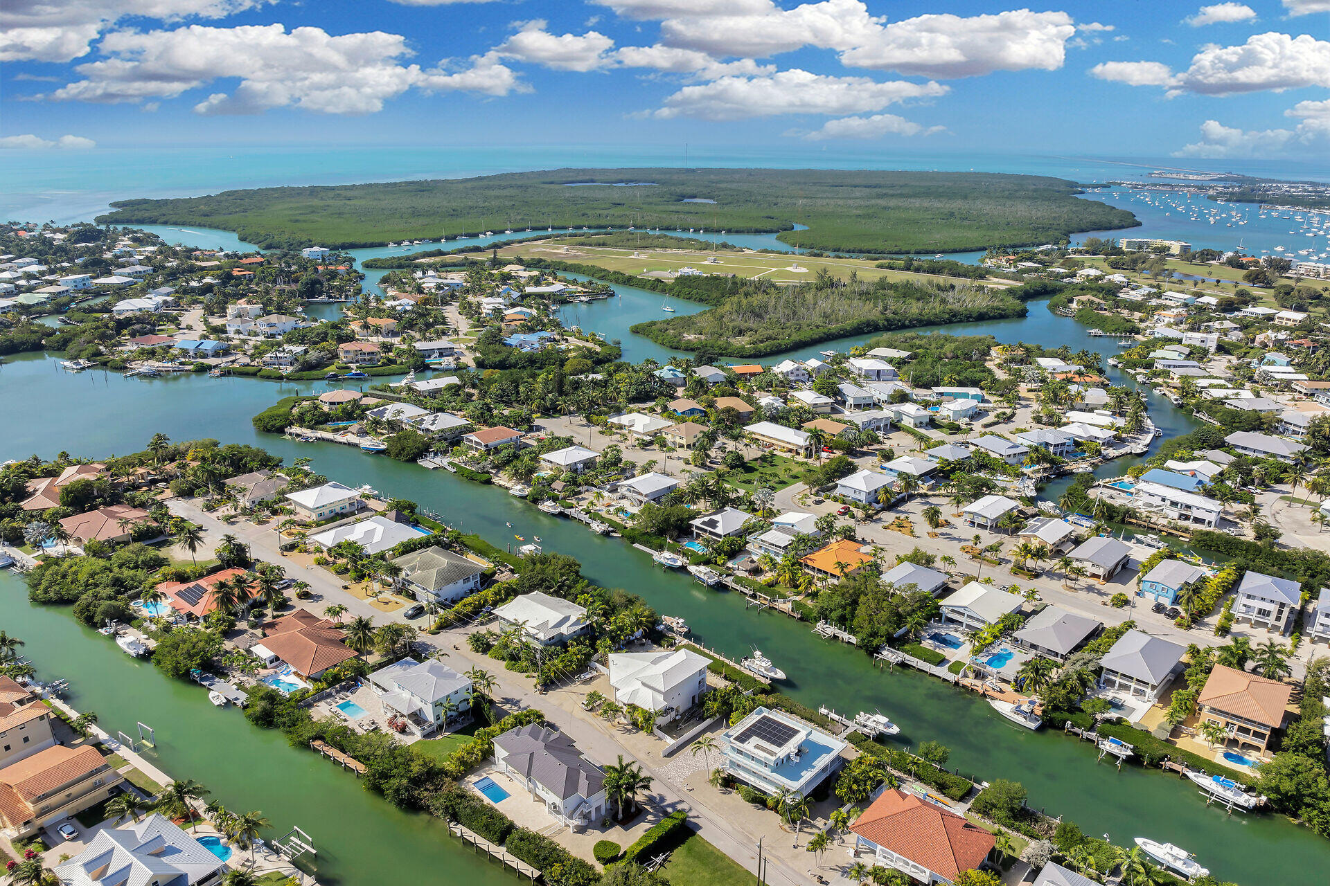 844 Copa D Oro Marathon, FL 33050 - Photo 31 of 52 virtual-tour-361431-08