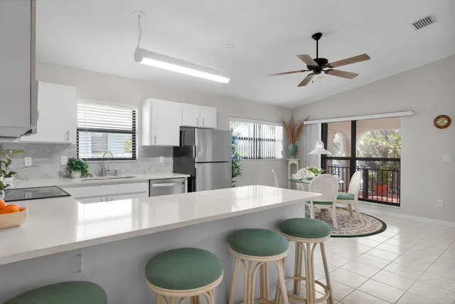 $1,200,000 | 844 Copa D Oro, Marathon, FL 33050