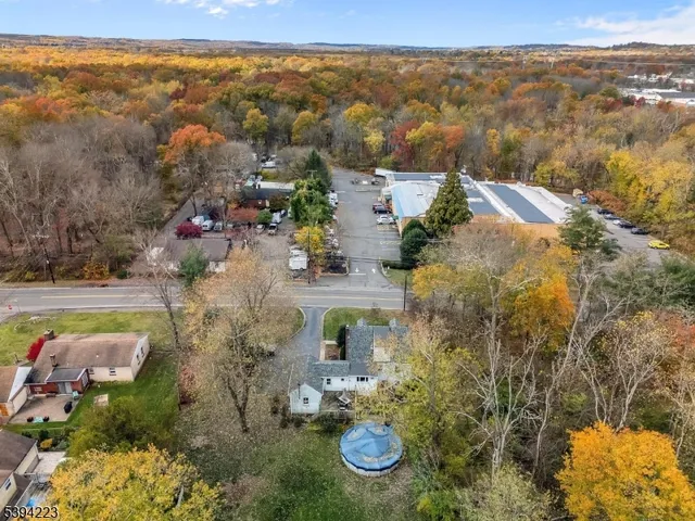 $529,000 | 220 Stirling Road, Warren, NJ 07059