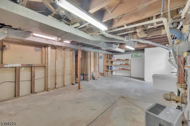 $529,000 | 220 Stirling Road, Warren, NJ 07059