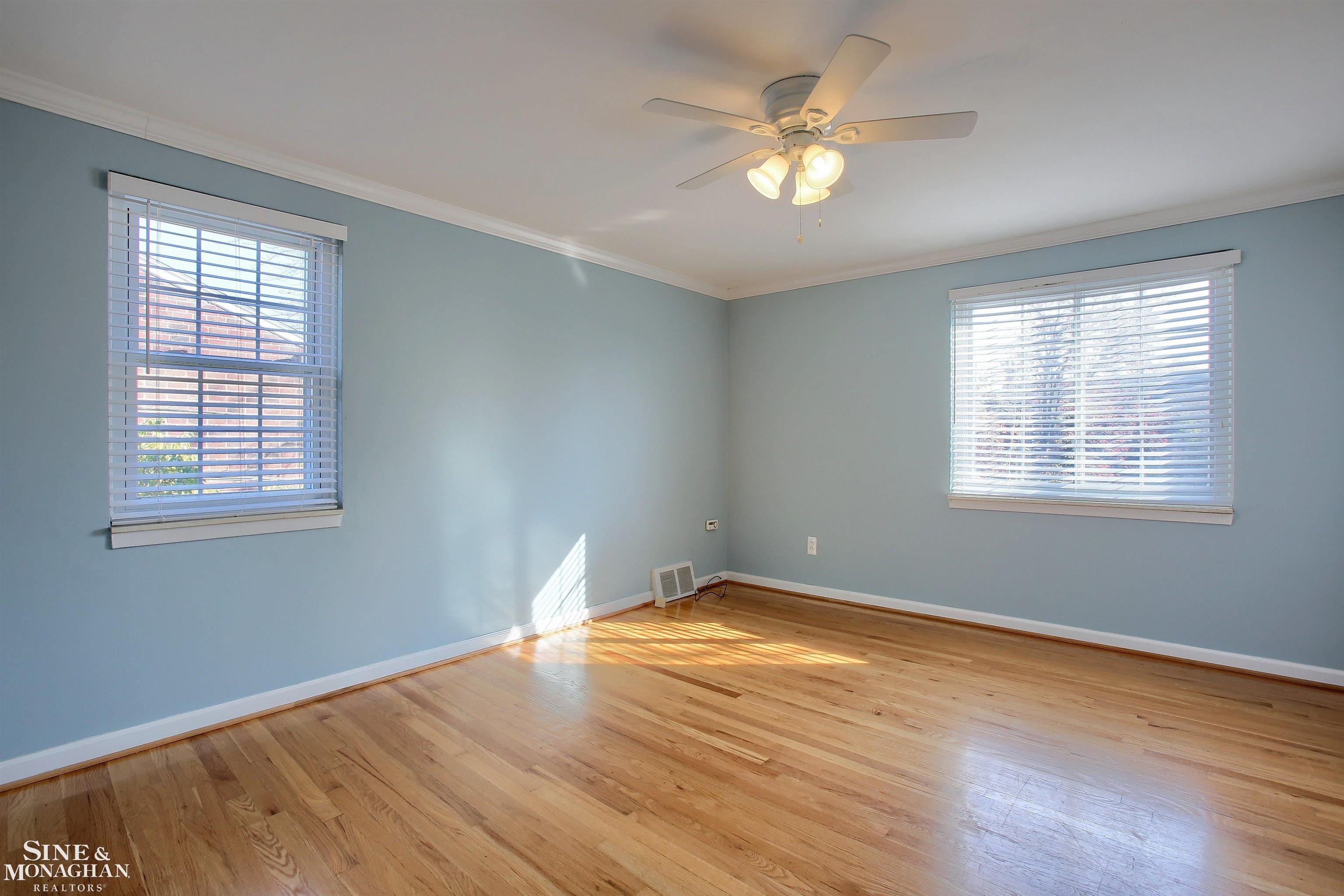 22959 Allen Road St. Clair Shores, MI 48080 - Photo 9 of 27