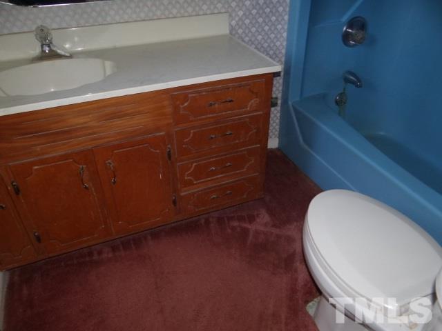 621 Phillips Road Selma, NC 27576 - Photo 9 of 13 Gallery Image 9