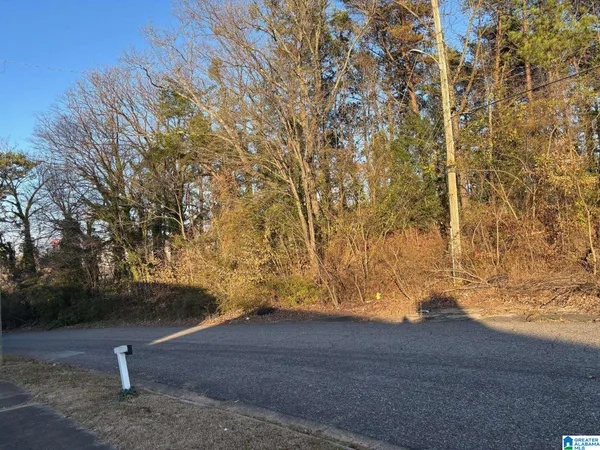 $55,000 | 6599 Seminole Circle, Fairfield, AL 35064