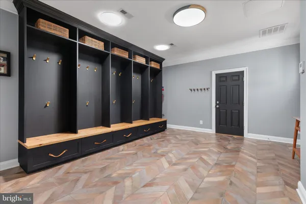 $2,000,000 | 24932 Sawyer Mills Court, Aldie, VA 20105