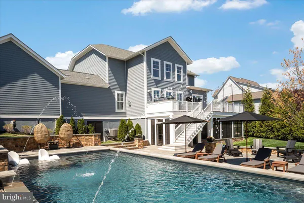 $2,000,000 | 24932 Sawyer Mills Court, Aldie, VA 20105