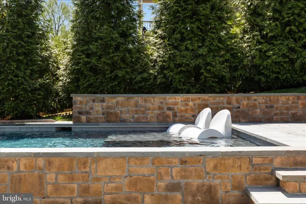 $2,000,000 | 24932 Sawyer Mills Court, Aldie, VA 20105