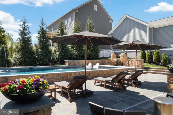 $2,000,000 | 24932 Sawyer Mills Court, Aldie, VA 20105