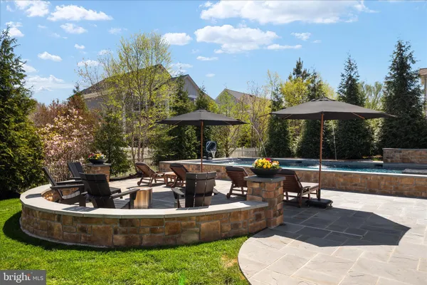 $2,000,000 | 24932 Sawyer Mills Court, Aldie, VA 20105