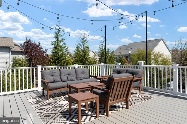 $2,000,000 | 24932 Sawyer Mills Court, Aldie, VA 20105