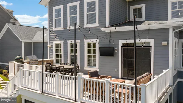 $2,000,000 | 24932 Sawyer Mills Court, Aldie, VA 20105