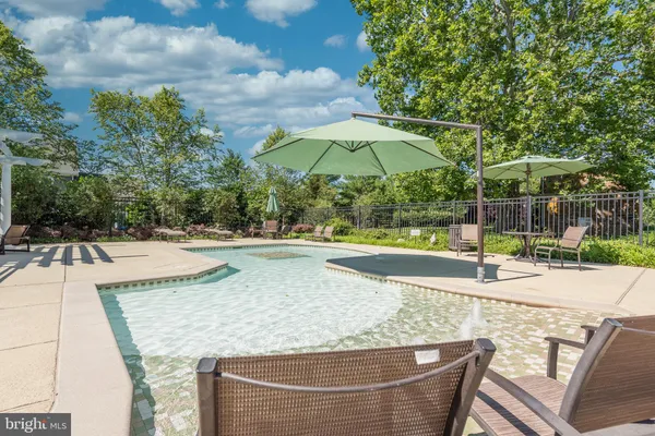 $2,000,000 | 24932 Sawyer Mills Court, Aldie, VA 20105
