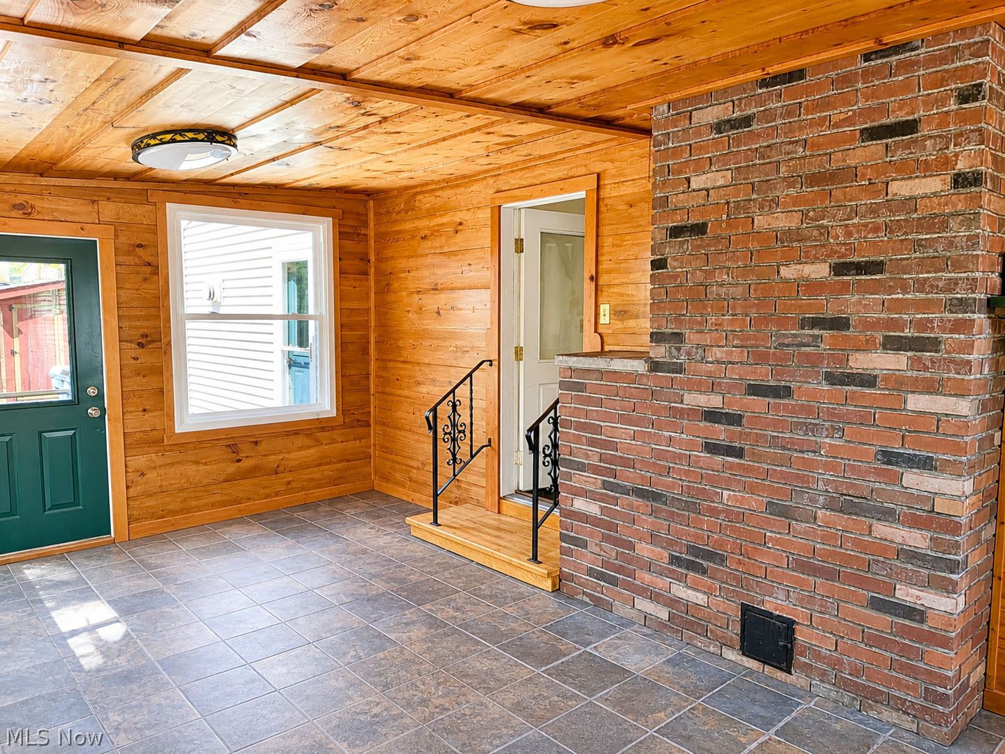 4498 Jaycox Road Avon, OH 44011 - Photo 10 of 43 Four Season Room