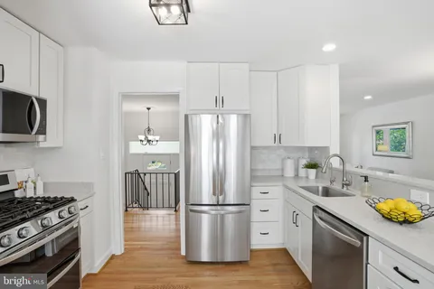 $824,900 | 8410 Bound Brook Lane, Alexandria, VA 22309